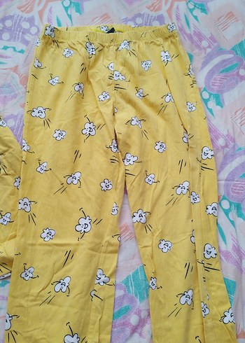 Sarı Desenli Kadın Pijama Takımı - Görsel 8