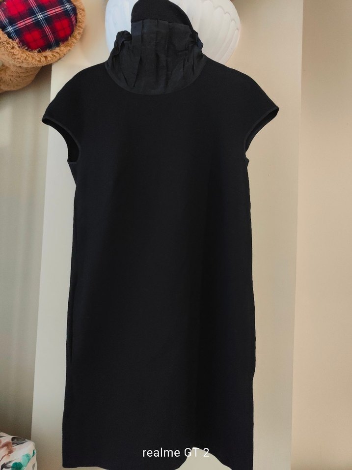 Antonia Berardi siyah elbise - Görsel 2