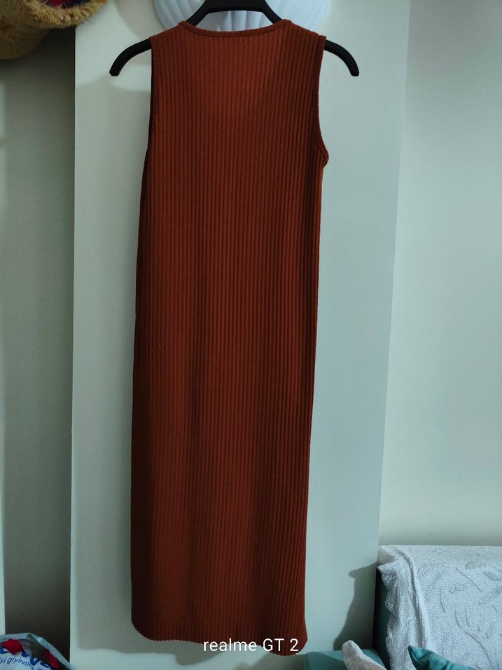 kolsuz elbise - Görsel 2