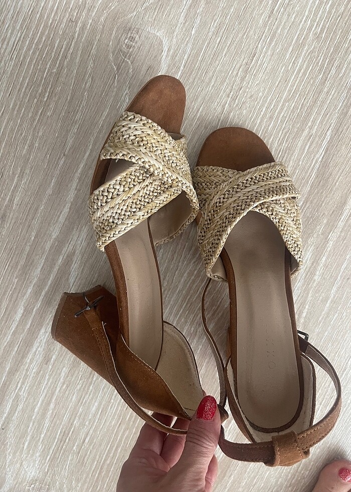 Hasır Görünümlü Topuklu Ayakkabı - Görsel 3