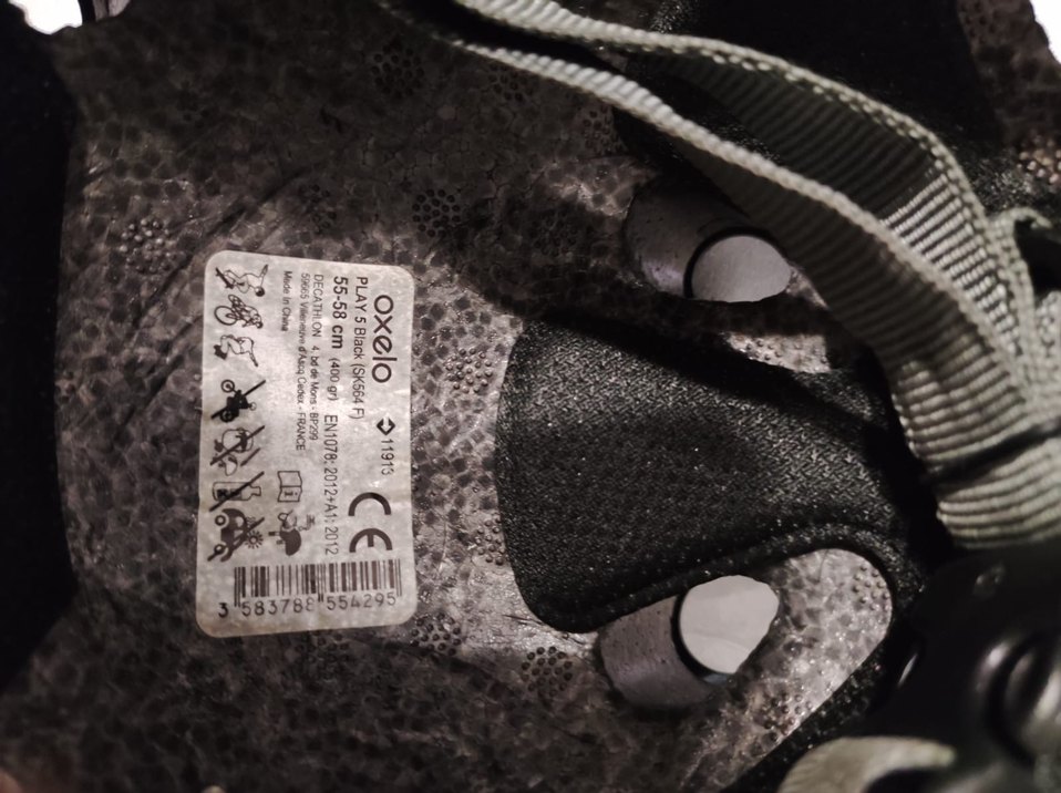 Siyah scooter-paten Diz Koruyucu ve kask- Cırtlı - Görsel 3