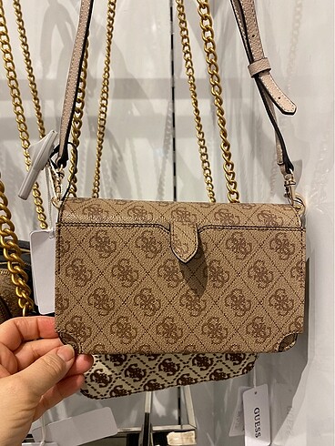 Beden Guess monogram çanta