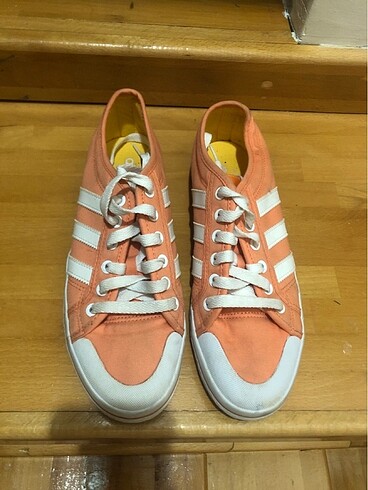 Adidas Keten Ayakkabı