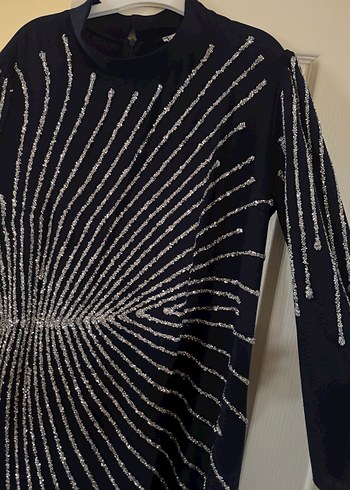 Parlak İşlemeli Lacivert Kadın Abiye Elbise - Görsel 2