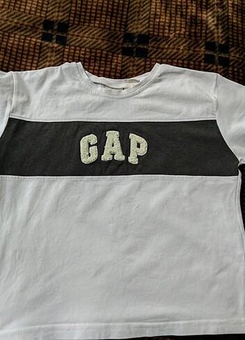 7 Yaş Beden beyaz Renk Gap marka çocuk tişört 