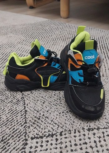 Çocuk Çok Renkli Spor Ayakkabı