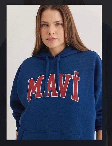 Mavi sweatshırt