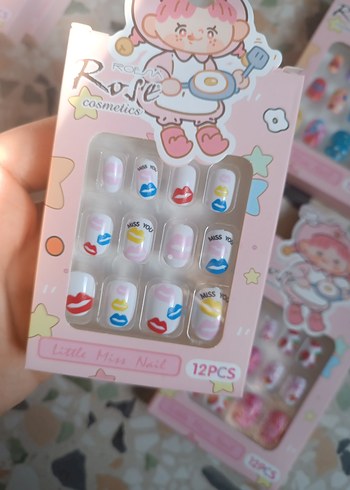 Pastel Renkli 12 Parça Tırnak Süslemeleri - Görsel 5