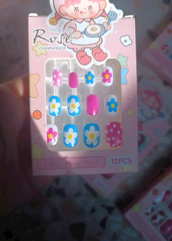 Pastel Renkli 12 Parça Tırnak Süslemeleri - Görsel 2