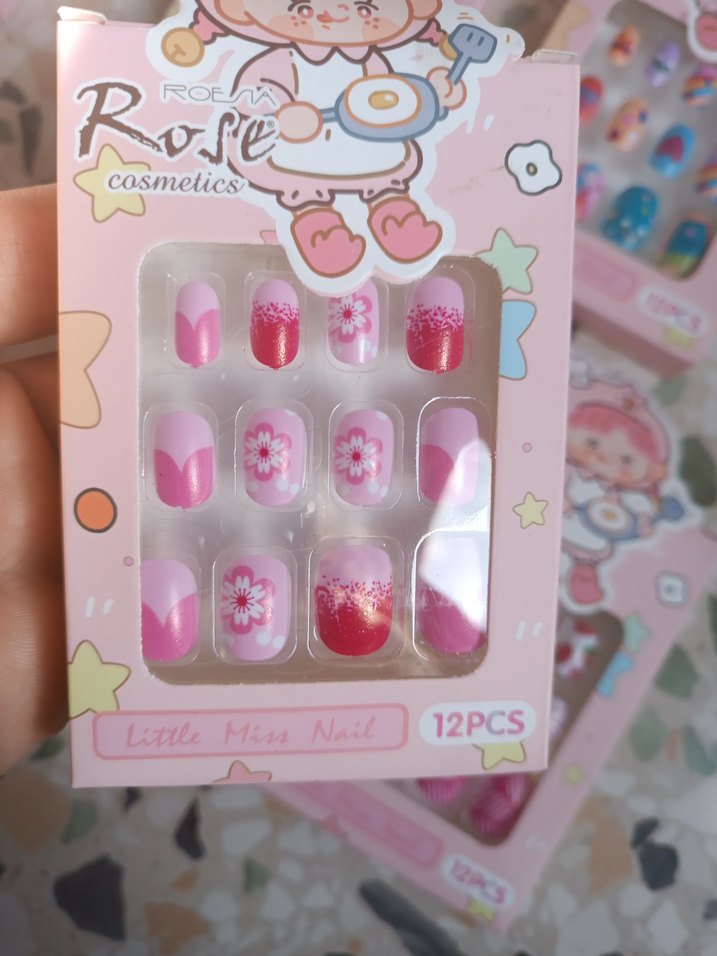 Pastel Renkli 12 Parça Tırnak Süslemeleri - Görsel 4