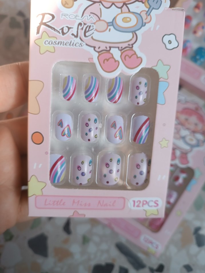 Pastel Renkli 12 Parça Tırnak Süslemeleri - Görsel 3