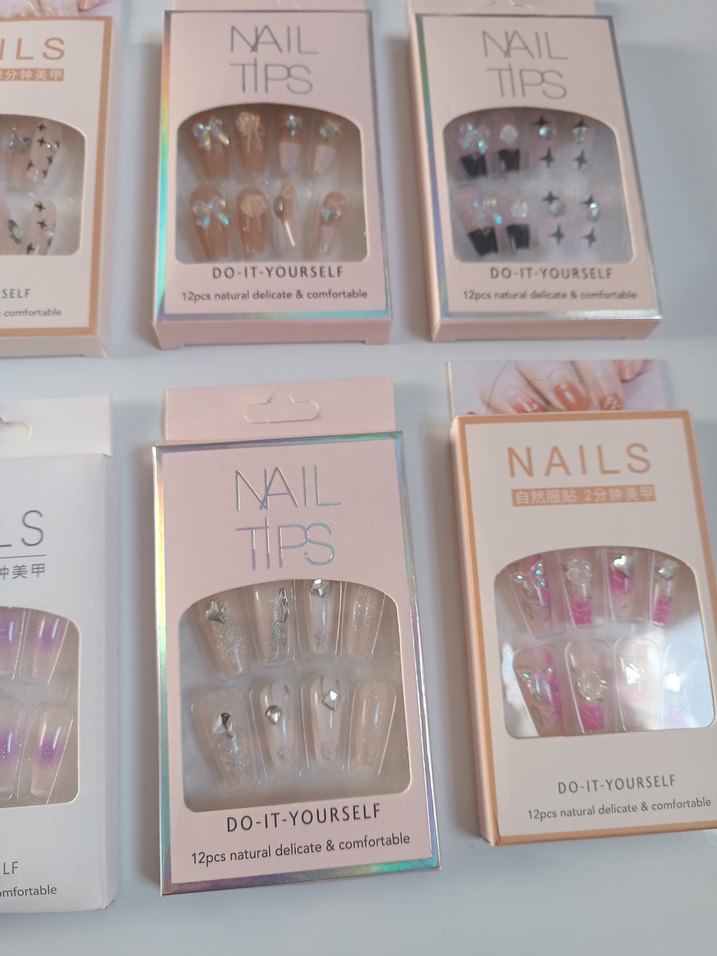 Pembe Kendin Yap Tırnak Süslemeleri 12'li - Görsel 2