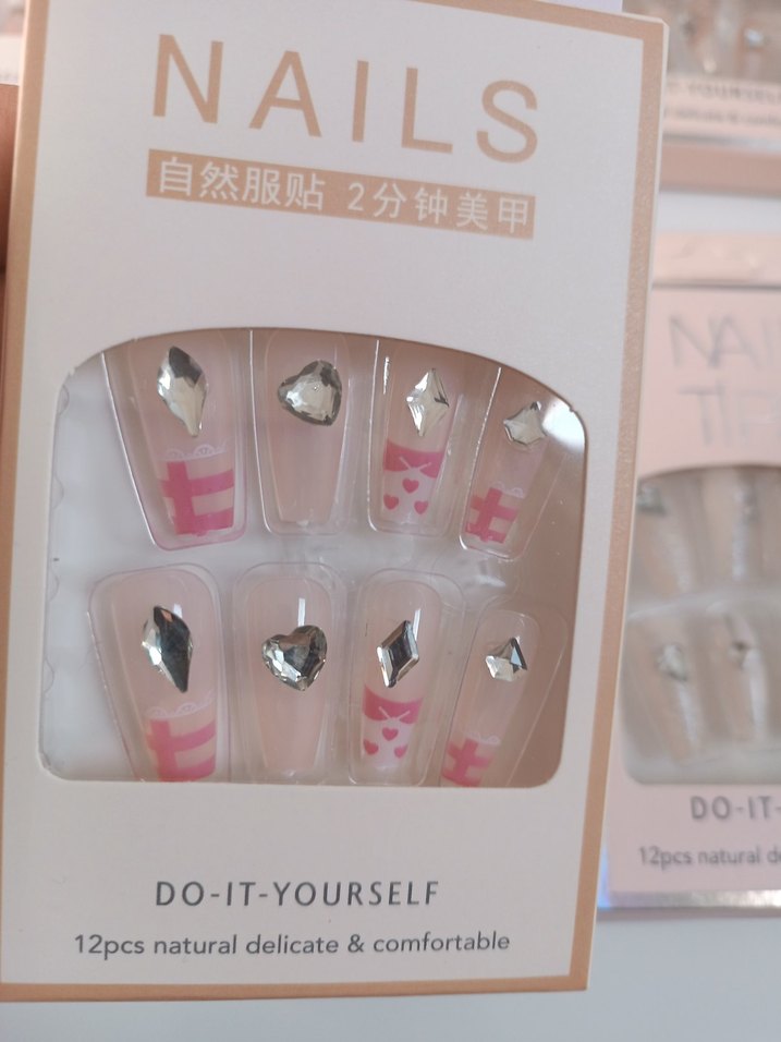 Pembe Kendin Yap Tırnak Süslemeleri 12'li - Görsel 3