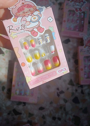 Pastel Renkli 12'li Tırnak Süslemeleri - Görsel 6