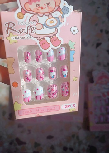 Pastel Renkli 12'li Tırnak Süslemeleri - Görsel 4