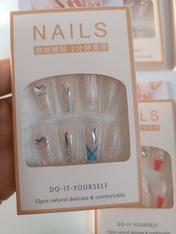 Renkli Kendin Yap Takma tırnak - Görsel 5