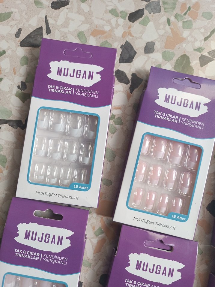 MUJGAN Çok Renkli Tak & Çıkar Tırnak Süslemeleri - Görsel 5