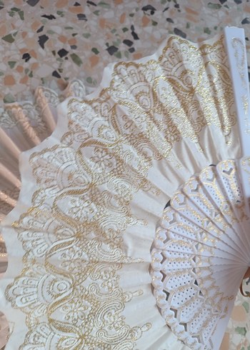 Beyaz Dantel İşlemeli Katlanabilir Yelpaze - Görsel 6