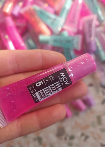 Pastel Çok Renkli Parlak Dudak Parlatıcısı - Görsel 7