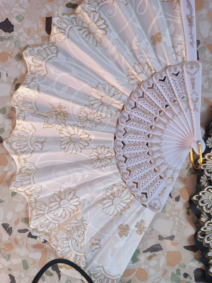 İki Desenli Katlanabilir El Yelpazesi - Görsel 2