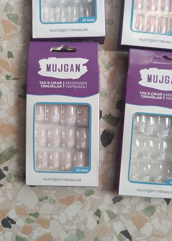 Mujgan Renkli Tak & Çıkar Tırnak Süslemeleri - Görsel 2