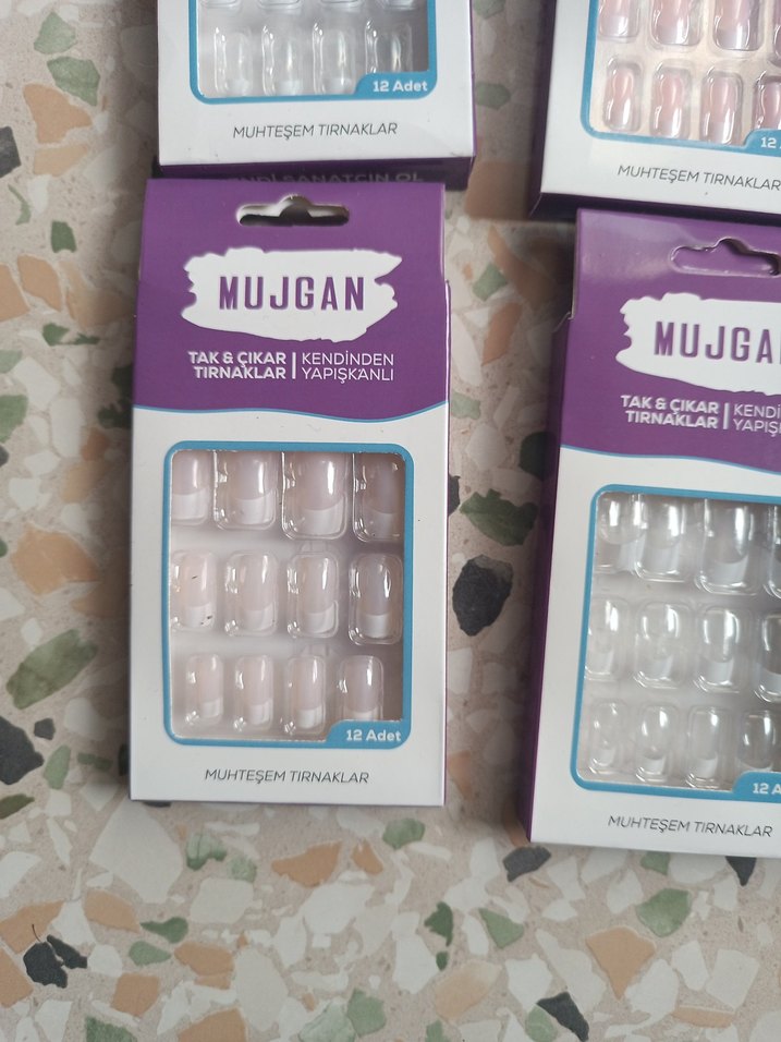Mujgan Renkli Tak & Çıkar Tırnak Süslemeleri - Görsel 2