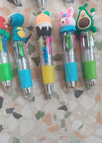 Renkli Karakterli Çoklu Tükenmez Kalem Seti - Görsel 6