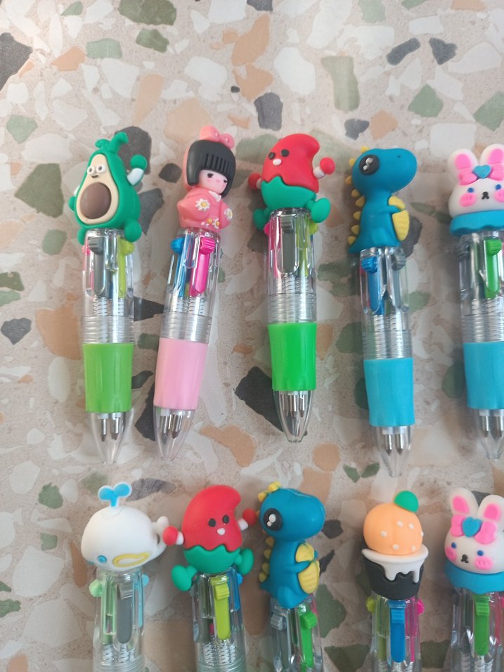 Renkli Karakterli Çoklu Tükenmez Kalem Seti - Görsel 4