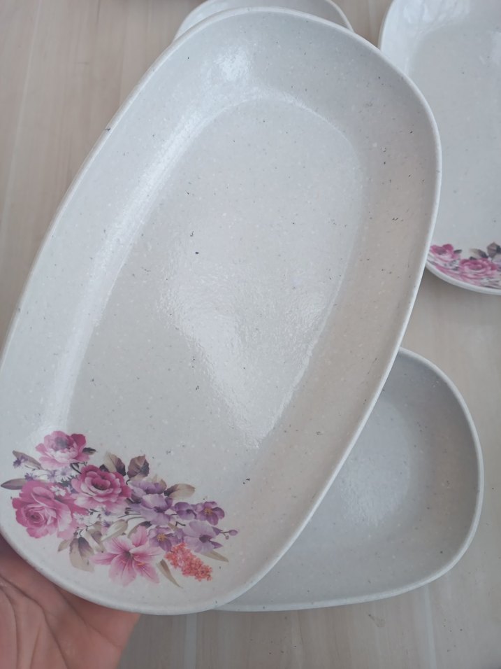 12 adet Çiçek Desenli Beyaz melamin Tabak Seti - Görsel 3