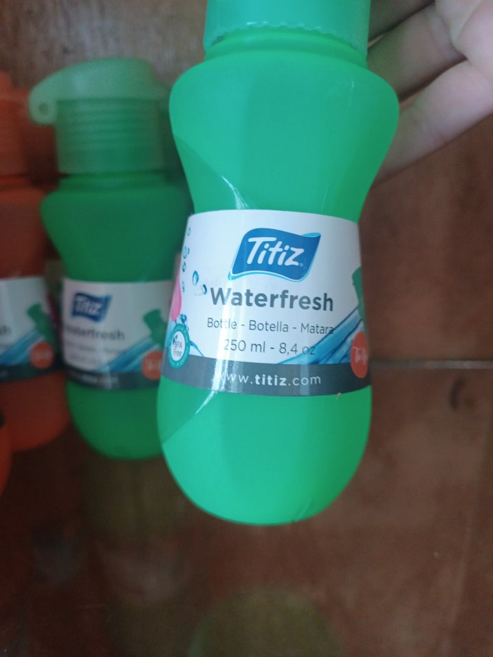 Renkli Titiz Waterfresh Plastik Su Şişeleri - Görsel 3