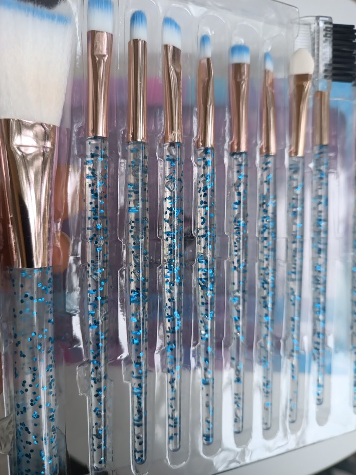 12 Parça Renkli Makyaj Fırça Seti - Görsel 5