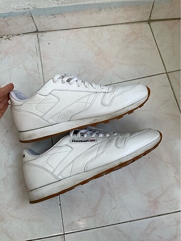 45 Beden Reebok clasic ayakkabı