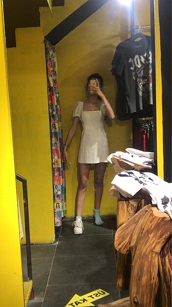 Zara beyaz sırtı bağlamalı elbise
