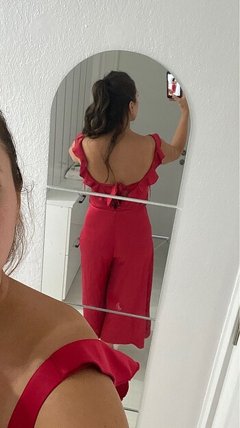 Sırt dekolteli şık tulum