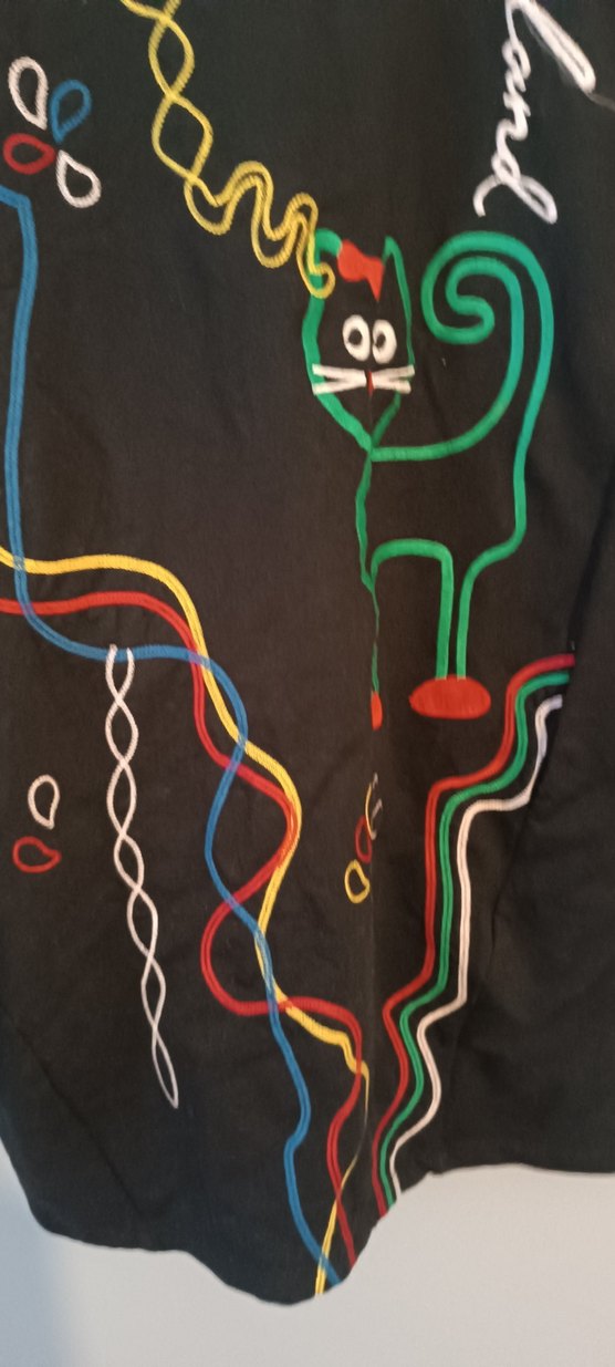 Fermuarlı Çok Renkli Desenli Kedi Temalı Tunik - Görsel 3