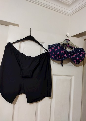 48 Beden Pembe Desensiz Mini Bikini Takımı kombin edilmistir
