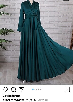 Zümrüt yeşili tesettür abiye elbise 