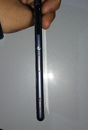 diğer Beden Sony Xperia Z1.
