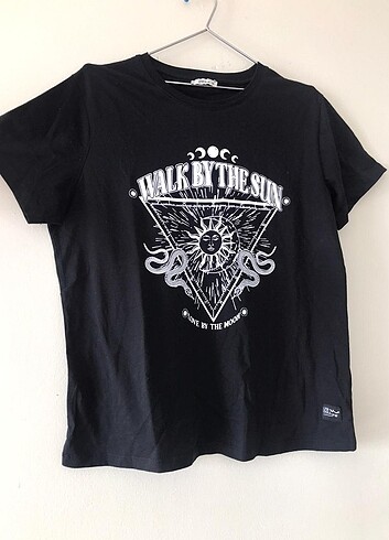 Bershka Siyah tshirt