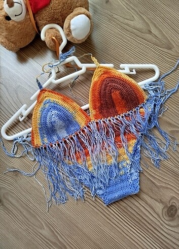 Renkli bikini takım