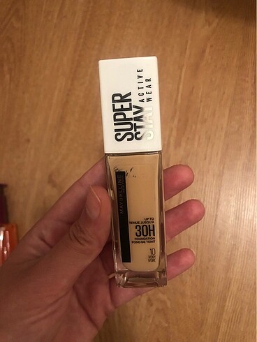 Maybelline super stay fondoten 10 ivory
