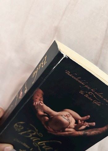 Beden Renk Baba - Caroline Leavitt