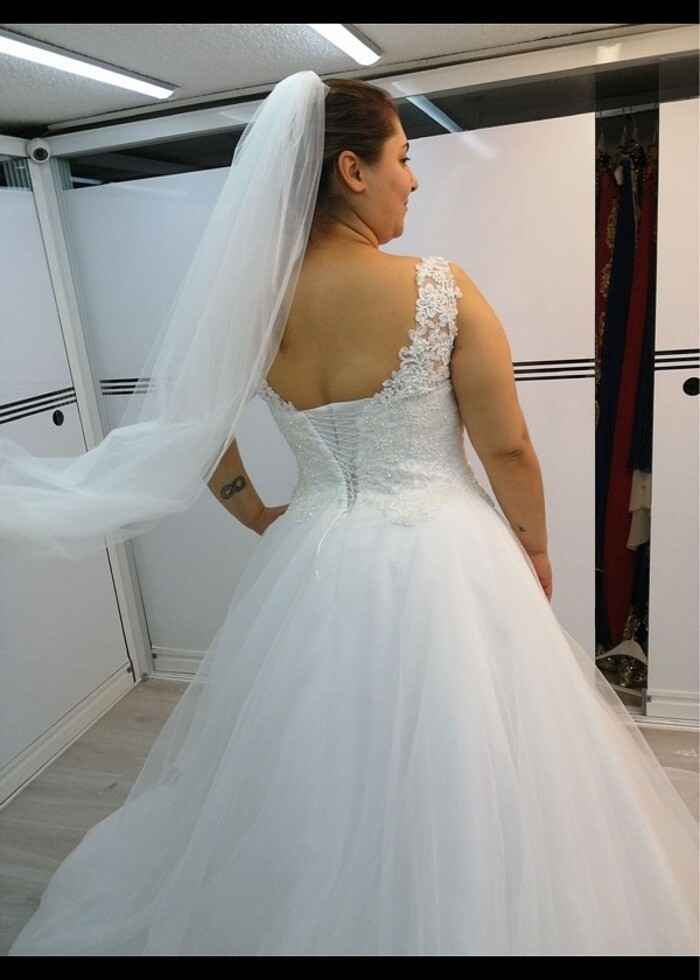 Büyük beden gelinlik - Görsel 3