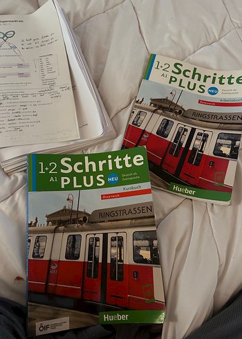 Hueber 1-2 Schritte Plus Almanca Kitapları ve Ders Notları
