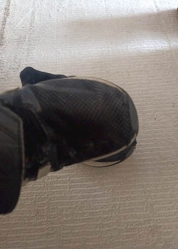 33 Beden Erkek Çocuk Siyah Gri Spor Ayakkabı