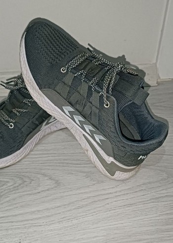 Gri Bağcıklı Erkek Spor Ayakkabı