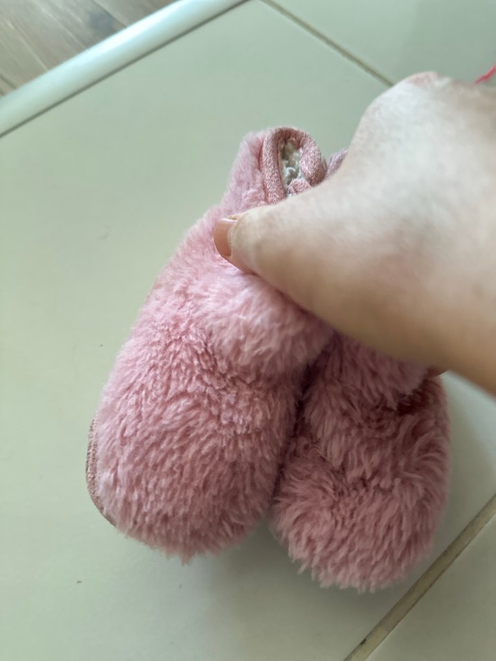 Kızlar İçin Pembe Sıcak Kürklü Ev Terliği - Görsel 5