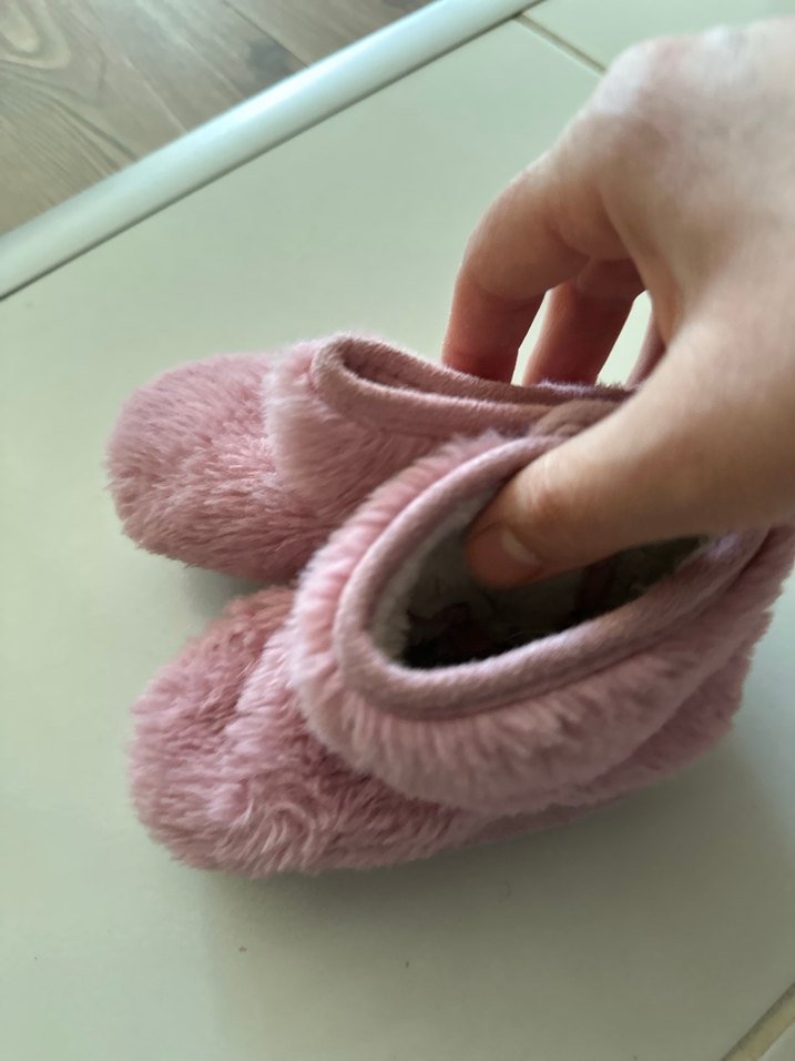 Kızlar İçin Pembe Sıcak Kürklü Ev Terliği - Görsel 2