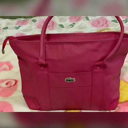 Lacoste kol çantası