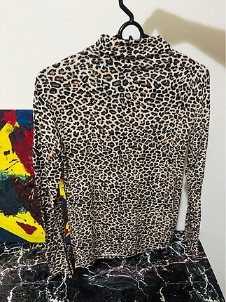 LEOPARLI İNCE BLUZ